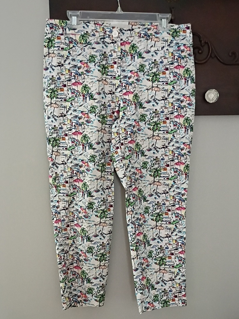 Kids Printed Capri Pants - White Multi